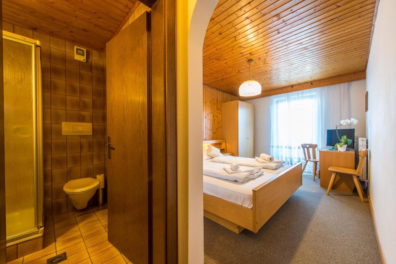 Gasthof Hoerschwang San Lorenzo di Sebato Kültér fotó