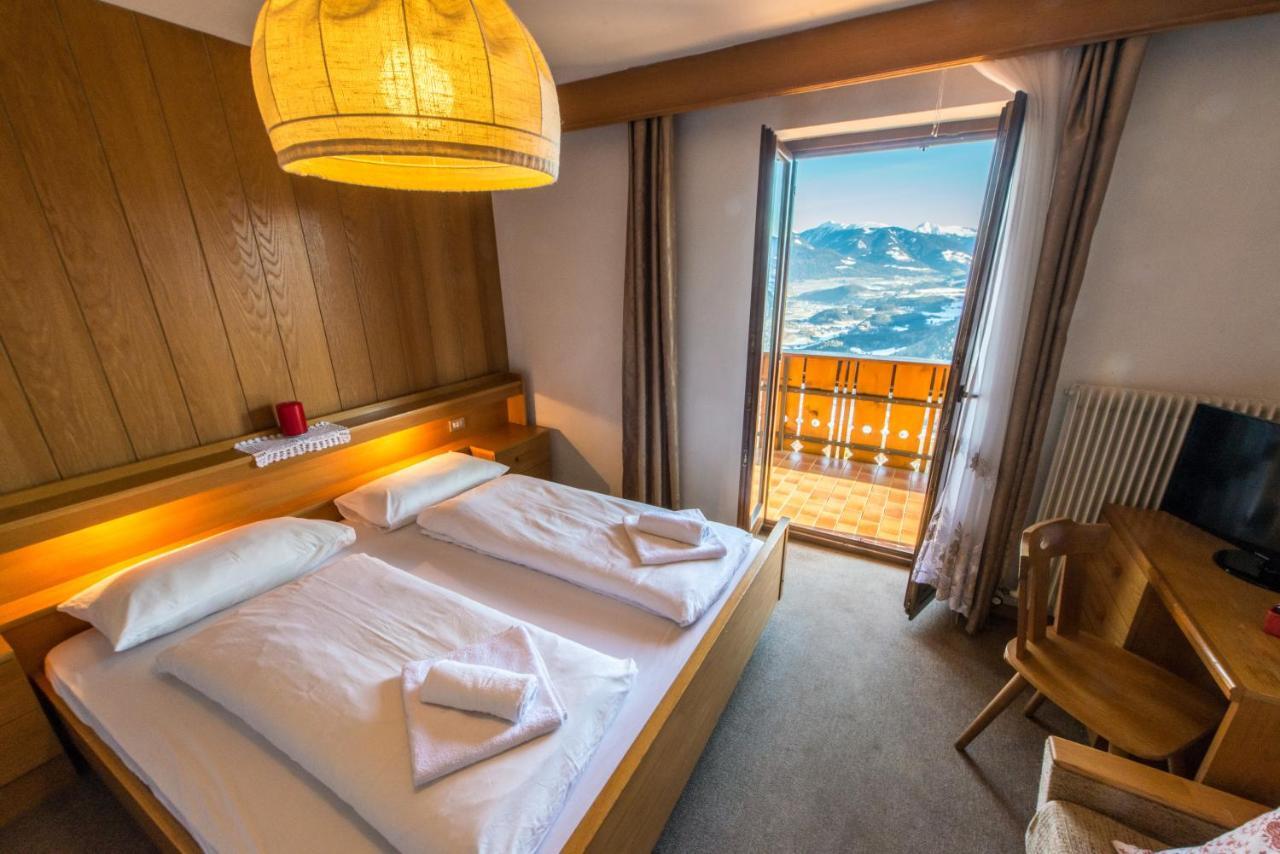 Gasthof Hoerschwang San Lorenzo di Sebato Kültér fotó